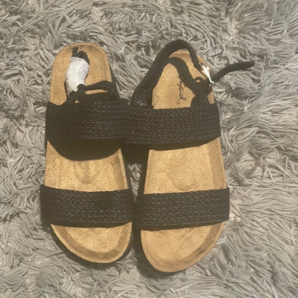 Thick heel sandals